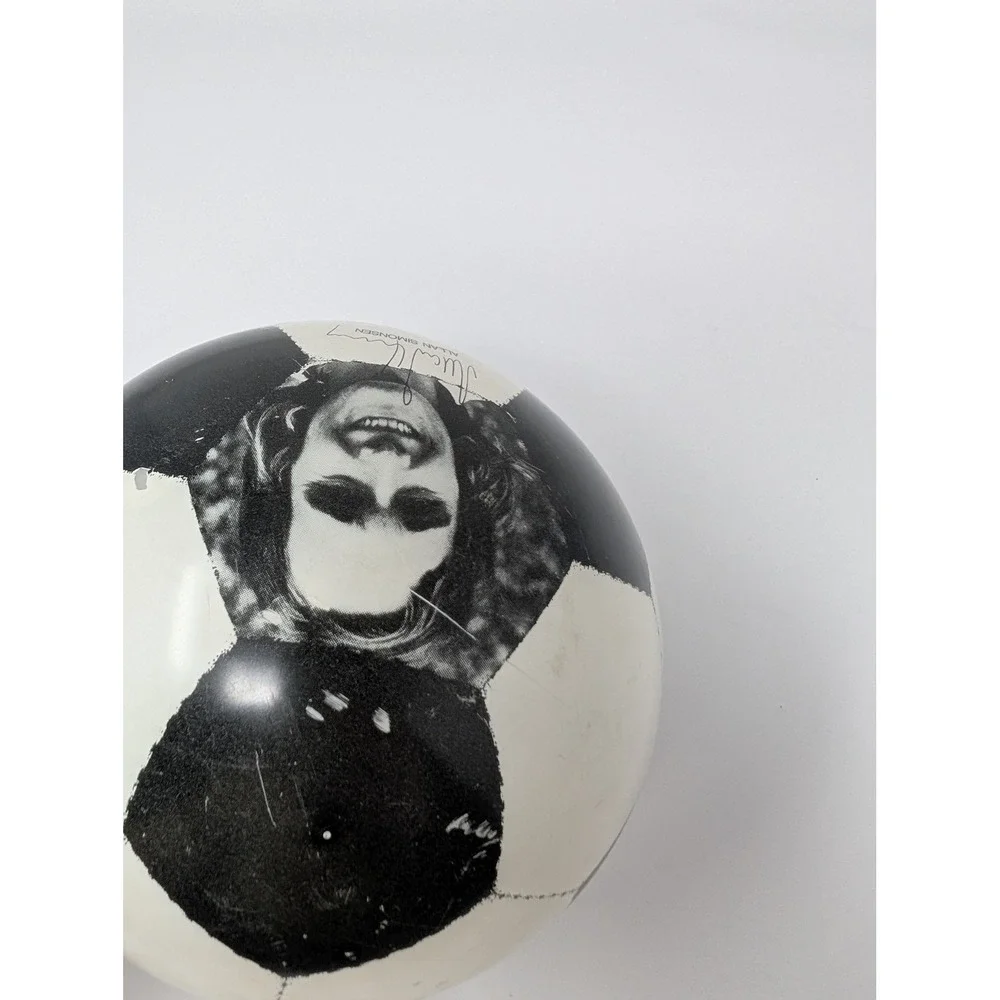 Allan Simonsen 1978‎ Scan Globe A/S Denmark Soccer Ball Piggy Bank Coin Holder